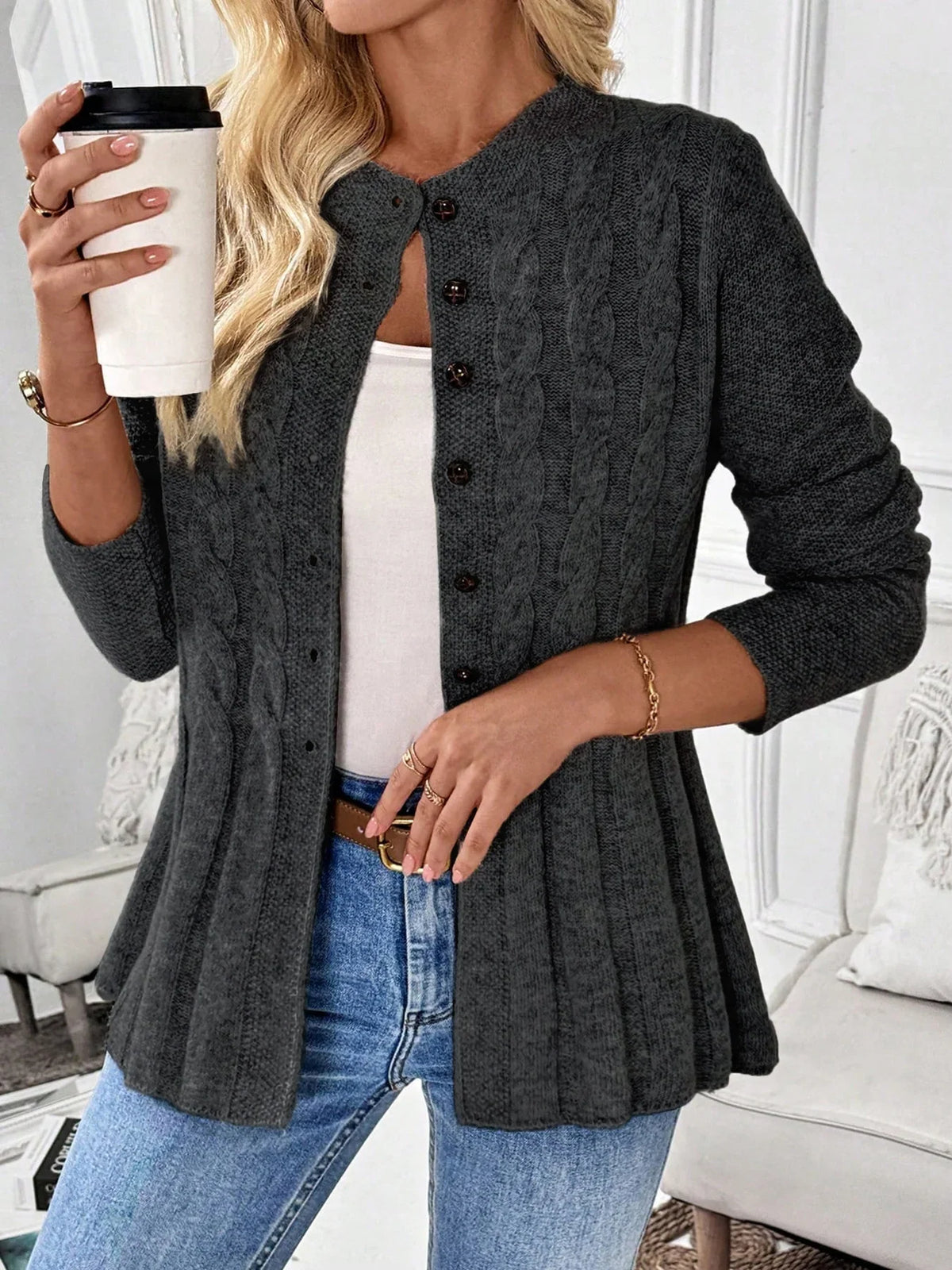 Cléa | Cardigan en maille à taille cintrée