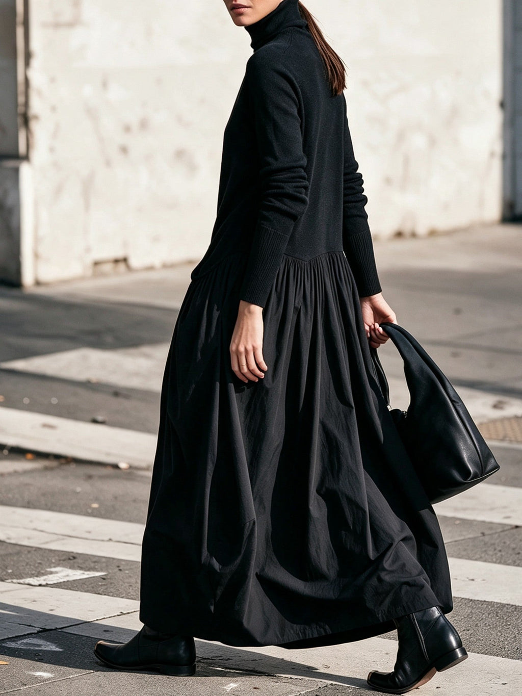 Robe longue oversize à col roulé et poches