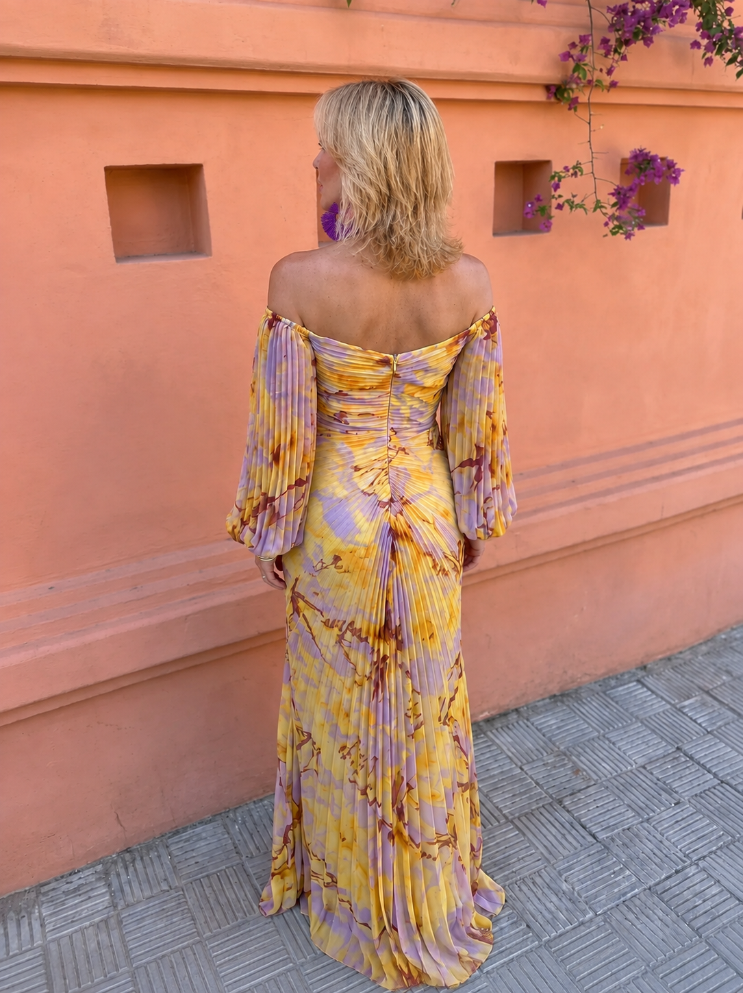 GRETA™ – VESTIDO LARGO FLORAL CON ESCOTE PRONUNCIADO