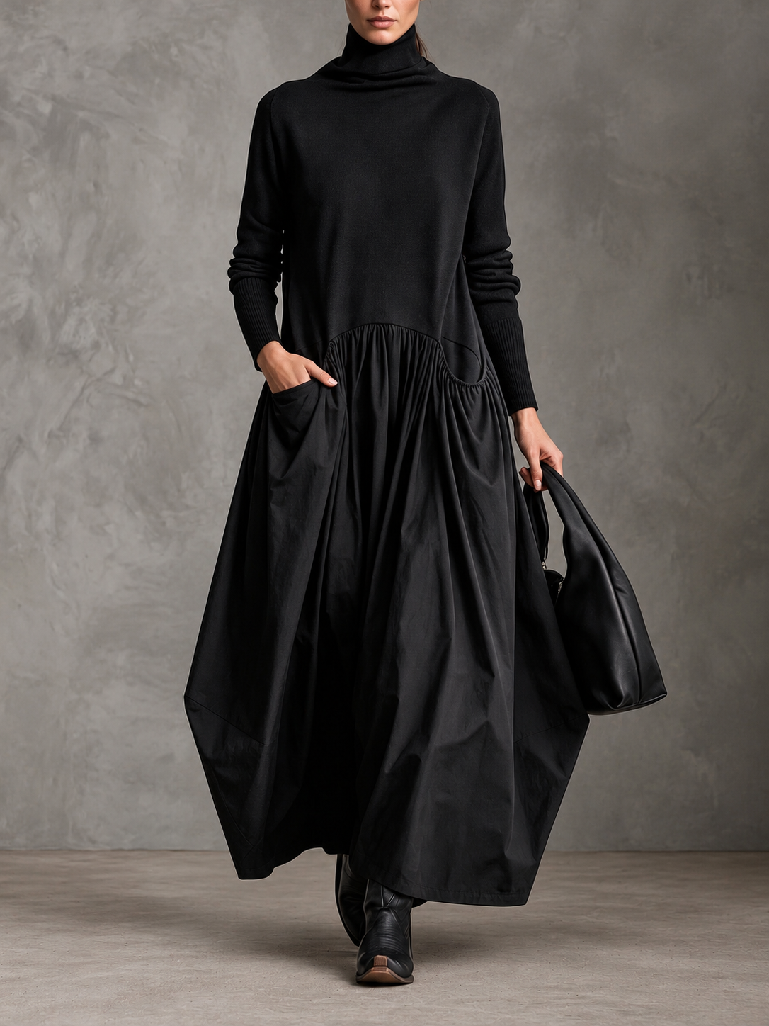 Robe longue oversize à col roulé et poches