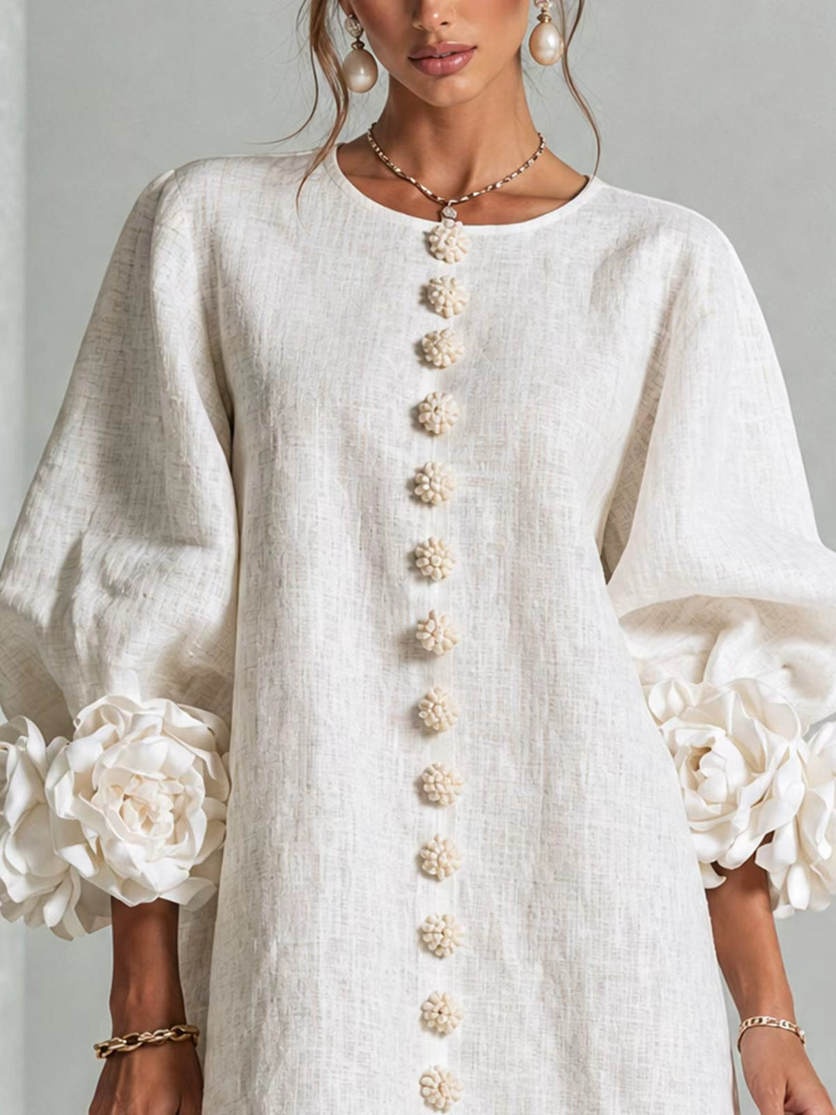 Robe à fleurs à manches ballon et col rond